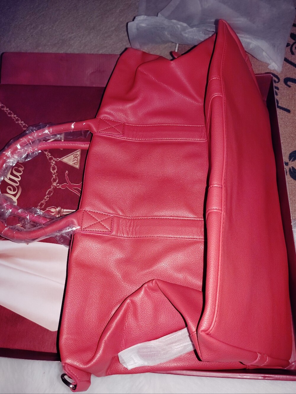 Delta Sigma Theta Weekender Faux Leather Duffel Bag - Picture 7 of 13
